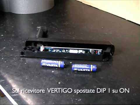 Kit Fotoceldas Vertigo Wifi, Alcance 20m via radio, 3m señal infrarroja, Inalambricas. Incluye Tarjeta Master Wi-fi, Antena y Pilas. Se mueven con la puerta