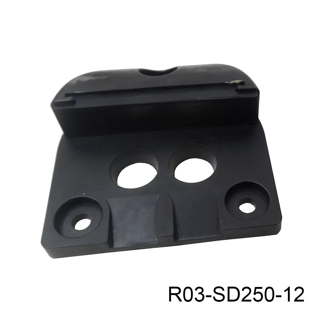 Tope/base de plastico negra para Puerta Abatible, se coloca al cierre de las hojas…joy